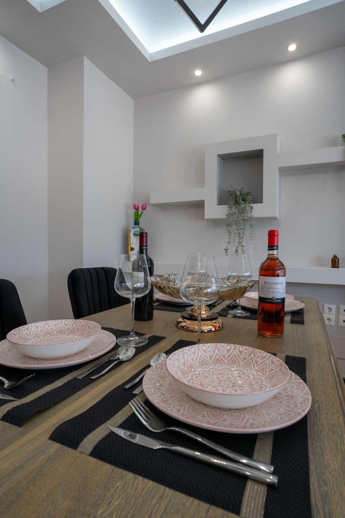 Sitia Panoramic Penthouse - Close To Sandy Beach - Private Parking Exterior photo